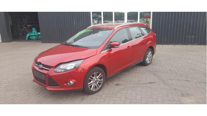 Ford Focus 3 Wagon 1.0 Ti-VCT EcoBoost 12V 125 Sloopvoertuig (2013, Rood)