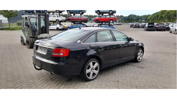 Audi A6 3.2 V6 24V FSI Quattro Sloopvoertuig (2006, Zwart)