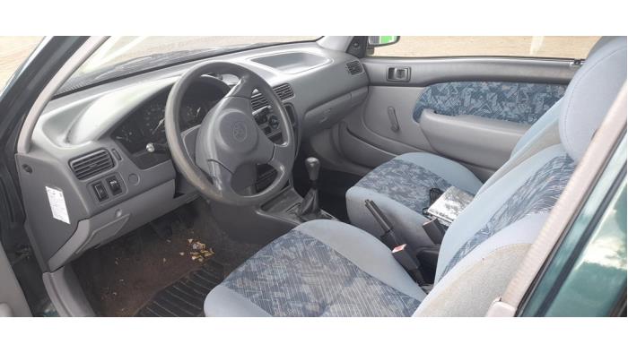 Toyota Starlet 1.3,XLi,GLi 16V Sloopvoertuig (1998, Groen)