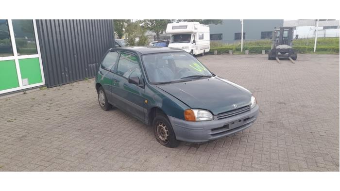 Toyota Starlet 1.3,XLi,GLi 16V Sloopvoertuig (1998, Groen)
