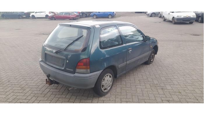 Toyota Starlet 1.3,XLi,GLi 16V Sloopvoertuig (1998, Groen)