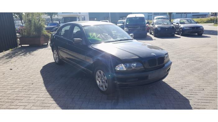 BMW 3 serie 316i Sloopvoertuig (2000, Zwart)