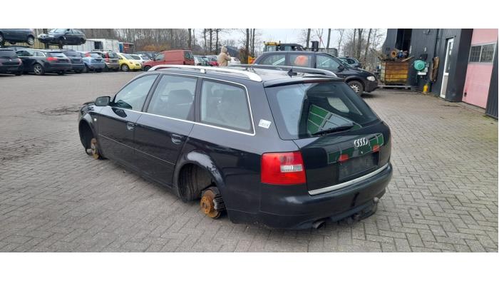 Audi A6 Avant 2.0 20V Sloopvoertuig (2005, Zwart)
