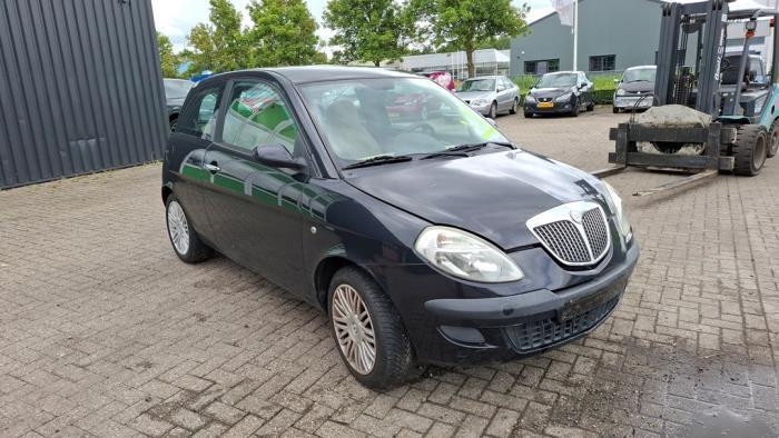 Lancia Ypsilon 1.2 Sloopvoertuig (2004, Zwart)