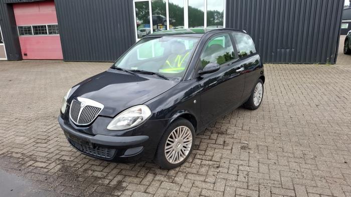 Lancia Ypsilon 1.2  (Sloop)