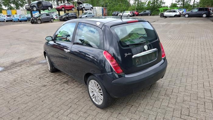 Lancia Ypsilon 1.2 Sloopvoertuig (2004, Zwart)