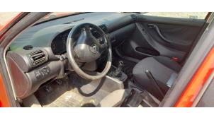 Seat Leon 1.6 16V Sloopvoertuig (2004, Rood)