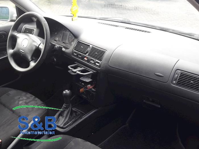 Volkswagen Golf IV 1.4 16V Sloopvoertuig (2000, Grijs)