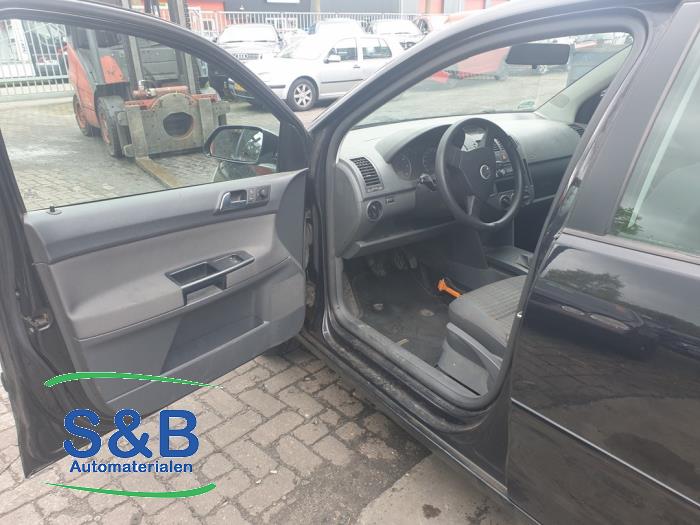 Volkswagen Polo IV 1.4 TDI 70 Sloopvoertuig (2007, Zwart)