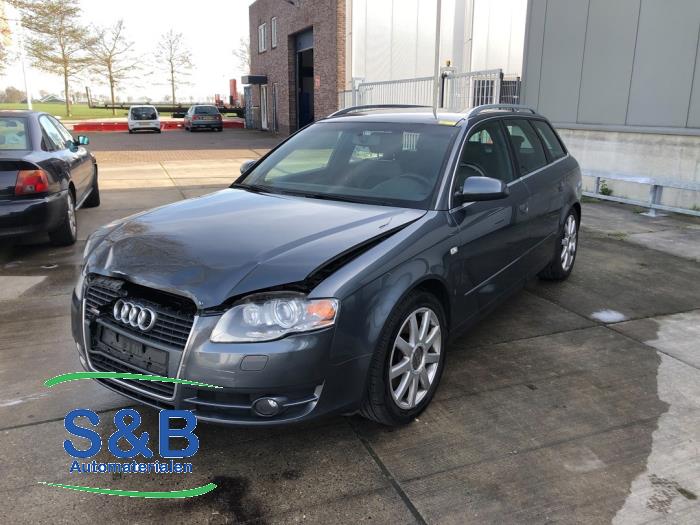 Audi A4 Avant 2.0 TFSI 20V Sloopvoertuig (2005, Grijs)