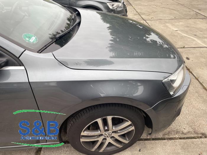 Volkswagen Jetta IV 1.6 TDI 16V Sloopvoertuig (2013, Grijs)