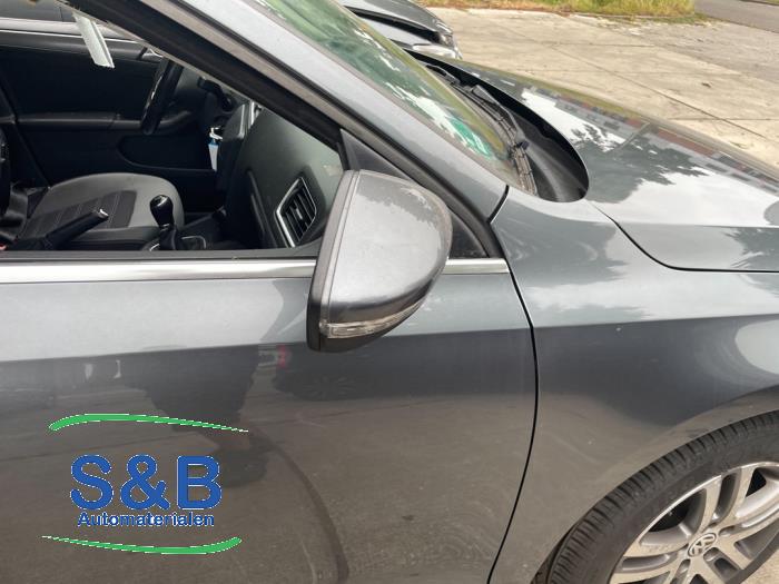 Volkswagen Jetta IV 1.6 TDI 16V Sloopvoertuig (2013, Grijs)