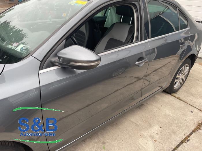 Volkswagen Jetta IV 1.6 TDI 16V Sloopvoertuig (2013, Grijs)