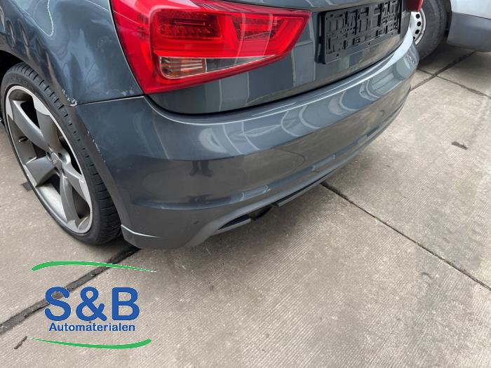 Audi A1 1.2 TFSI Sloopvoertuig (2011, Metallic, Grijs, Groen)