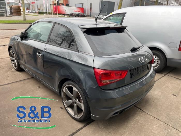 Audi A1 1.2 TFSI Sloopvoertuig (2011, Metallic, Grijs, Groen)