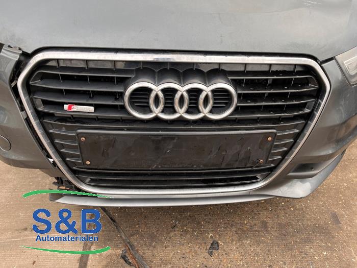 Audi A1 1.2 TFSI Sloopvoertuig (2011, Metallic, Grijs, Groen)