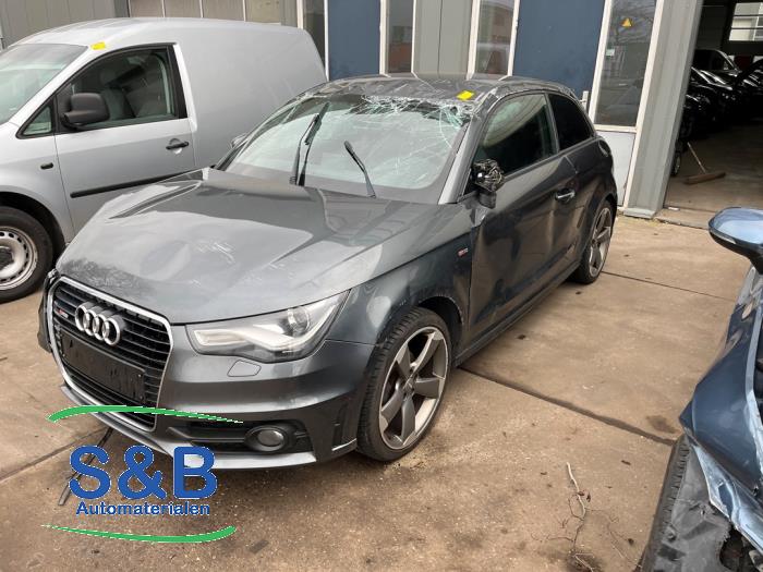 Audi A1 1.2 TFSI Sloopvoertuig (2011, Metallic, Grijs, Groen)