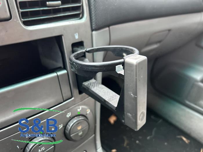 Subaru Forester 2.0 16V X Sloopvoertuig (2002, Rood, Grijs)