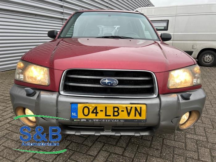 Subaru Forester 2.0 16V X Sloopvoertuig (2002, Rood, Grijs)