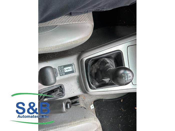 Subaru Forester 2.0 16V X Sloopvoertuig (2002, Rood, Grijs)