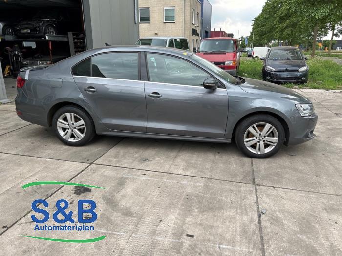 Volkswagen Jetta IV 1.4 TSI Hybrid 16V Sloopvoertuig (2013, Grijs)