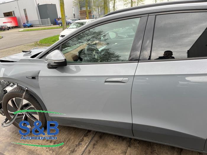 Volkswagen ID.4 Performance 77 kWh Sloopvoertuig (2021, Grijs)