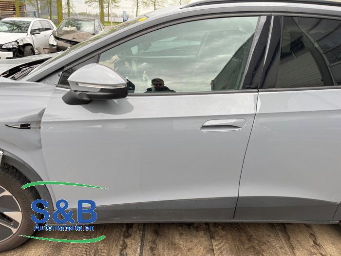 Volkswagen ID.4 Performance 77 kWh Sloopvoertuig (2021, Grijs)