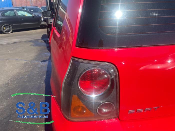 Seat Arosa 1.4i 16V Sloopvoertuig (2005, Rood)