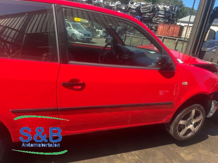 Seat Arosa 1.4i 16V Sloopvoertuig (2005, Rood)