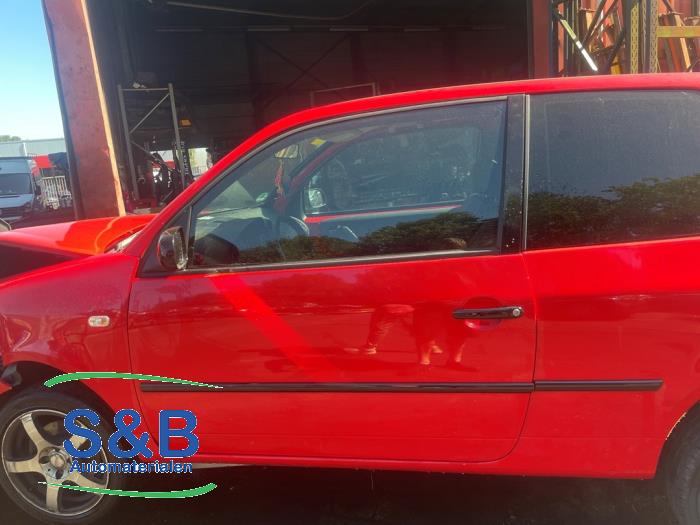 Seat Arosa 1.4i 16V Sloopvoertuig (2005, Rood)