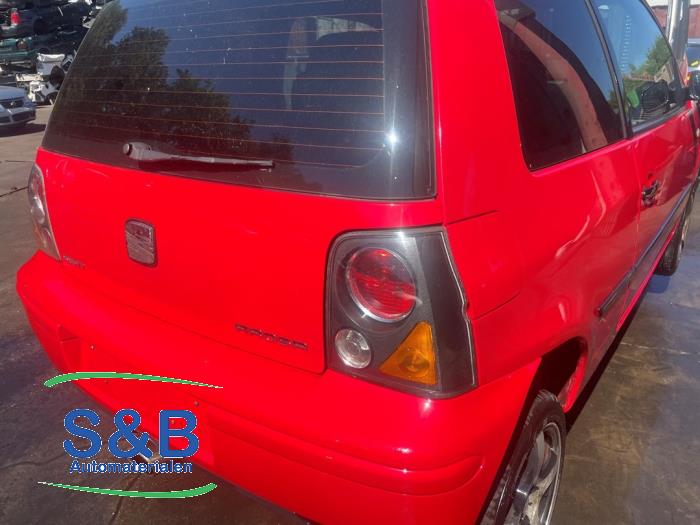 Seat Arosa 1.4i 16V Sloopvoertuig (2005, Rood)
