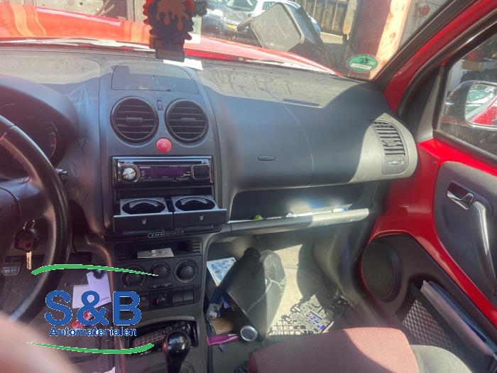 Seat Arosa 1.4i 16V Sloopvoertuig (2005, Rood)