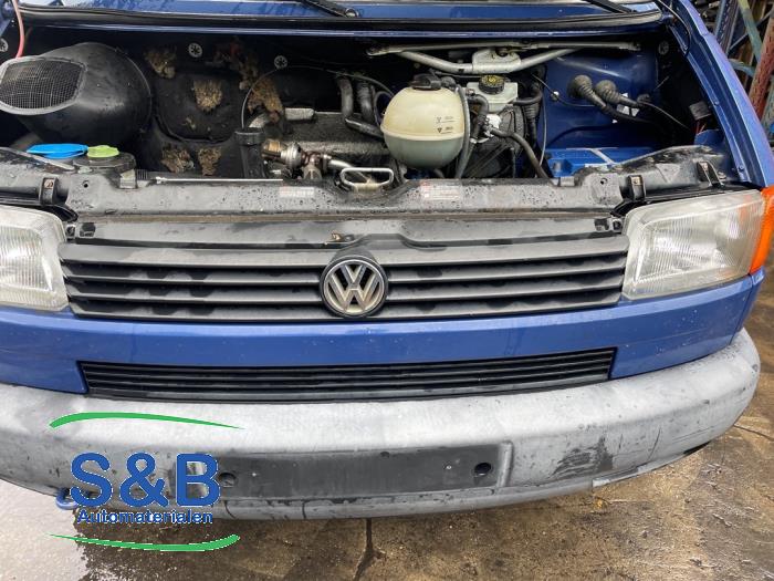 Volkswagen Transporter/Caravelle T4 1.9 TD Caravelle Sloopvoertuig (1996, Donker, Blauw)