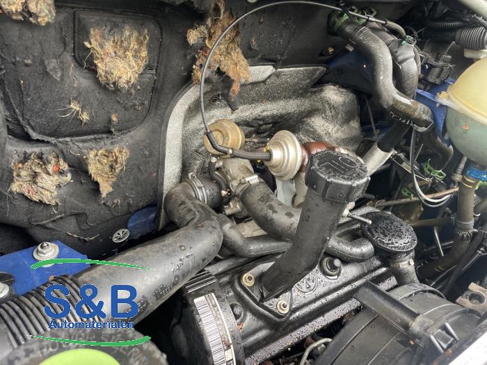 Volkswagen Transporter/Caravelle T4 1.9 TD Caravelle Sloopvoertuig (1996, Donker, Blauw)