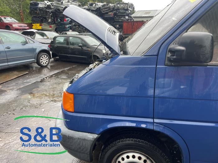 Volkswagen Transporter/Caravelle T4 1.9 TD Caravelle Sloopvoertuig (1996, Donker, Blauw)