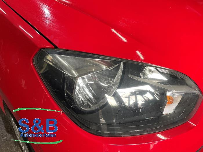 Volkswagen Up! 1.0 12V 60 Sloopvoertuig (2012, Rood)