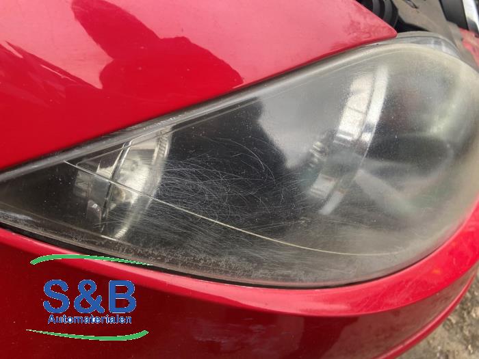 Seat Altea 1.6 Sloopvoertuig (2004, Rood)