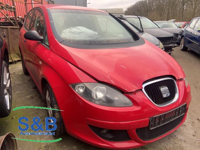 Seat Altea 1.6 Sloopvoertuig (2004, Rood)