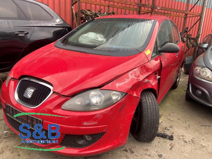 Seat Altea 1.6 Sloopvoertuig (2004, Rood)