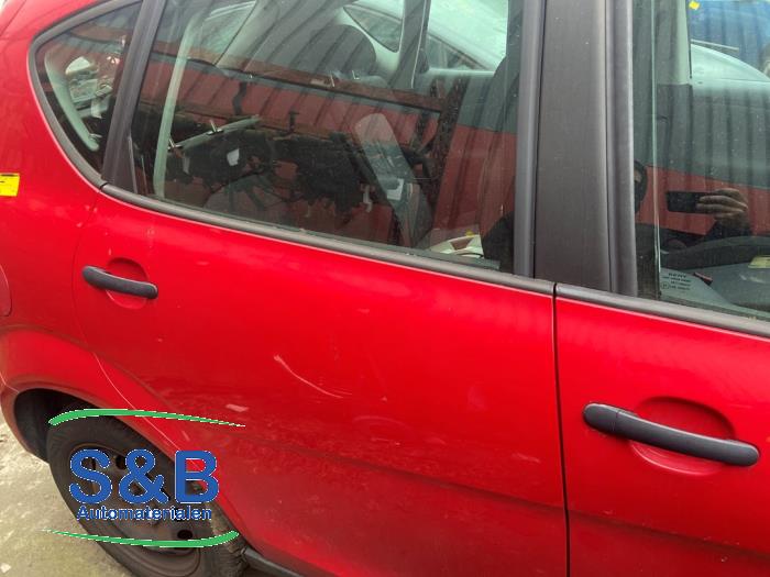 Seat Altea 1.6 Sloopvoertuig (2004, Rood)