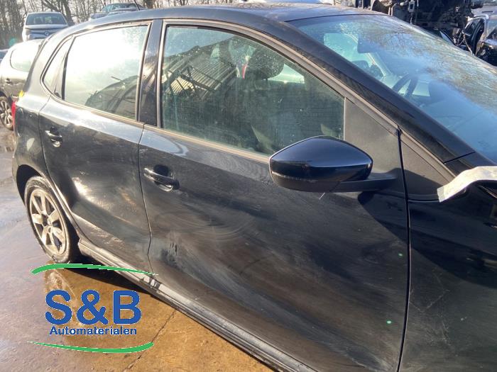 Volkswagen Polo V 1.2 TDI 12V BlueMotion Sloopvoertuig (2010, Zwart)