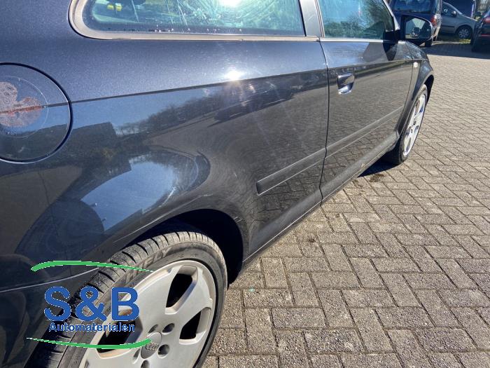 Audi A3 1.6 16V FSI Sloopvoertuig (2003, Zwart)