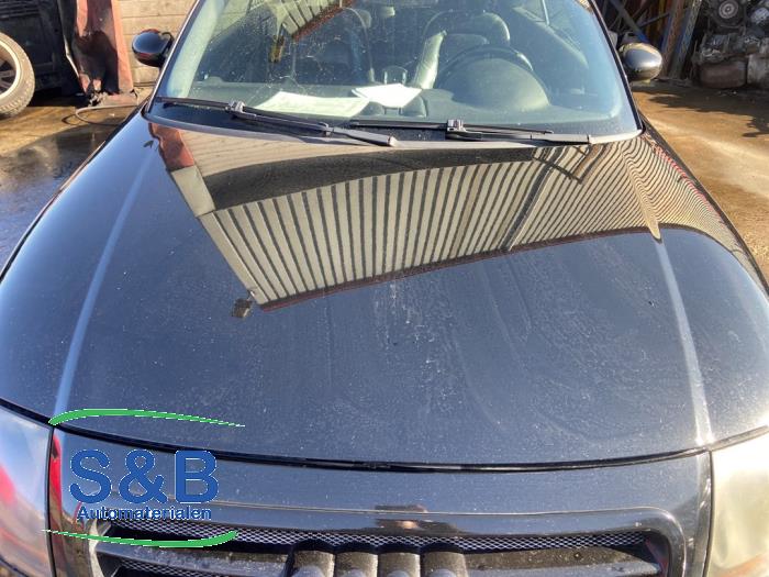 Audi TT Sloopvoertuig (2000, Zwart)
