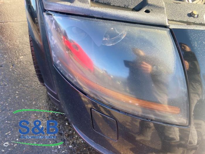 Audi TT Sloopvoertuig (2000, Zwart)