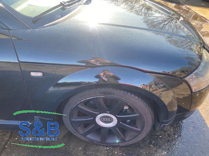 Audi TT Sloopvoertuig (2000, Zwart)