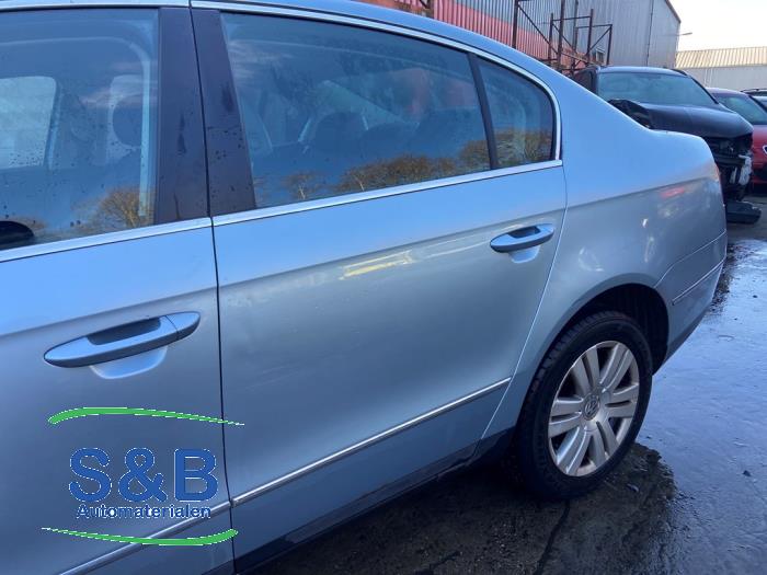 Volkswagen Passat 2.0 FSI 16V Sloopvoertuig (2005, Blauw)