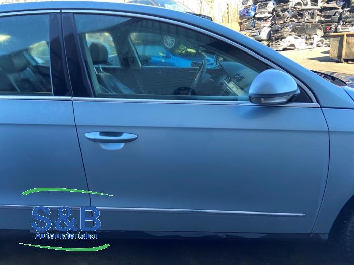 Volkswagen Passat 2.0 FSI 16V Sloopvoertuig (2005, Blauw)