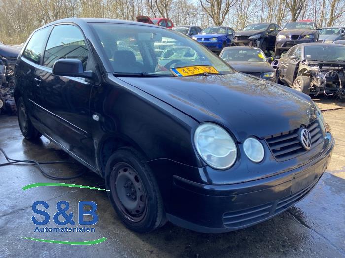 Volkswagen Polo IV 1.4 16V 75 Sloopvoertuig (2004, Zwart)