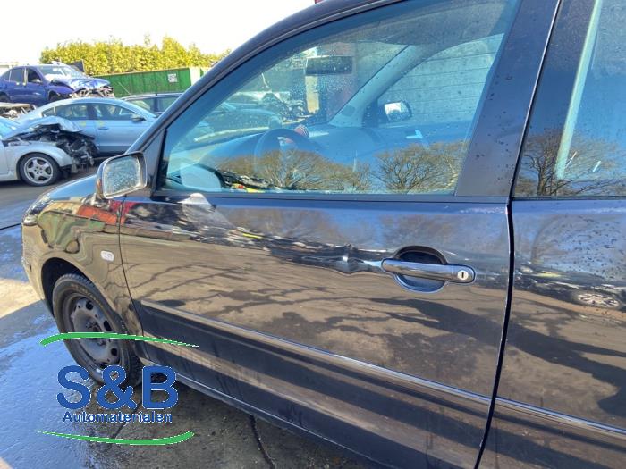 Volkswagen Polo IV 1.4 16V 75 Sloopvoertuig (2004, Zwart)