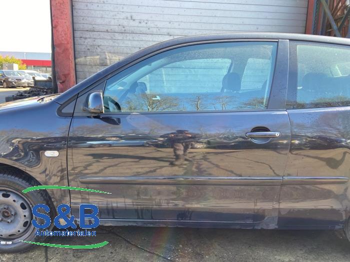 Volkswagen Polo IV 1.4 16V 75 Sloopvoertuig (2004, Zwart)